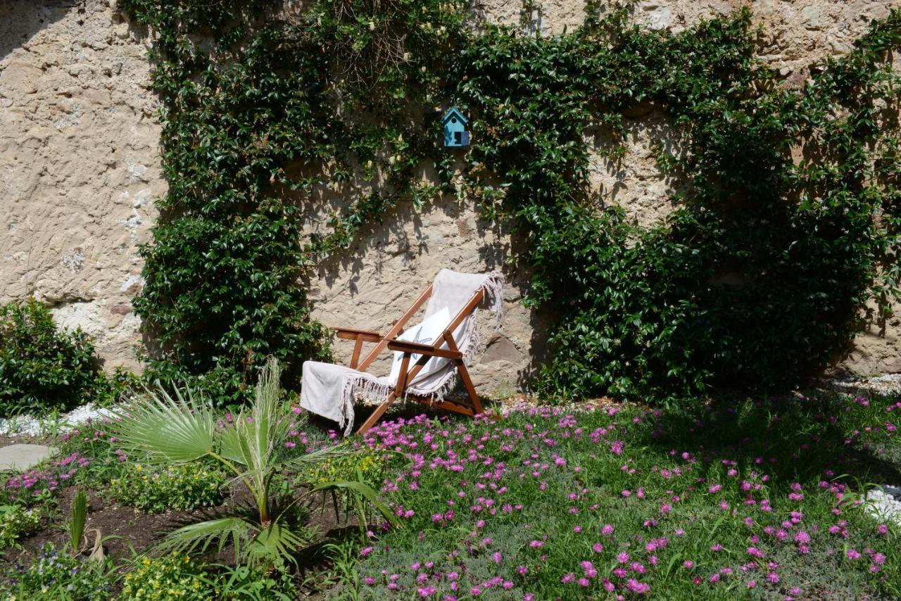 Old Town Secret Garden Appartement Alghero Buitenkant foto