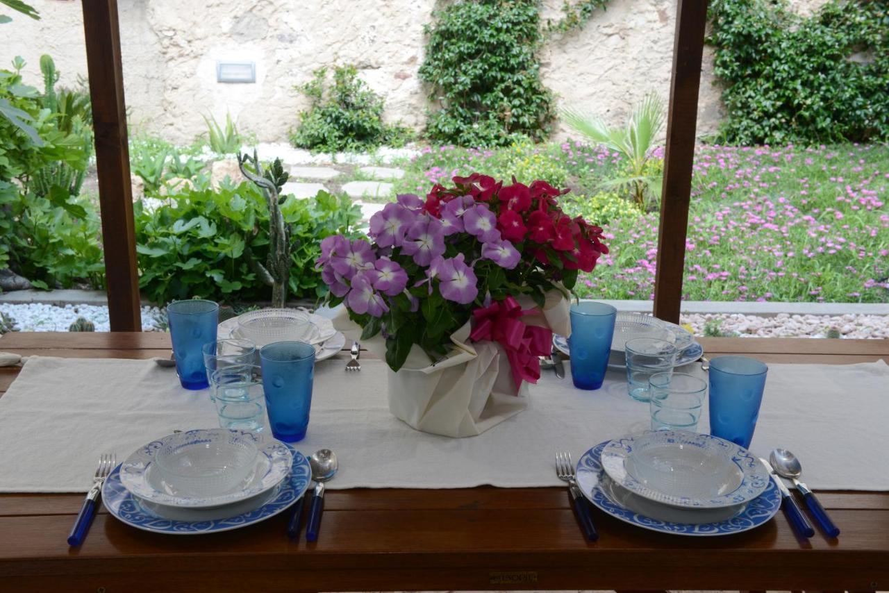 Old Town Secret Garden Appartement Alghero Buitenkant foto